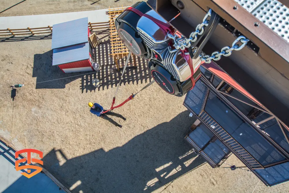 De adrenalinepompende FlightLine Free Fall is perfect voor kermissen, kermissen, themaparken, pretparken en avonturenparken.