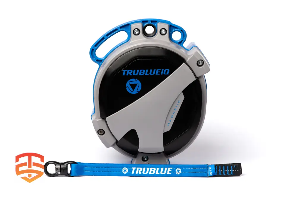 Autoasegurador TRUBLUE iQ con Petzl Swivel S