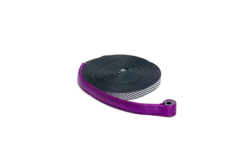 La TRUBLUE XL Auto Belay está equipada con una correa que el propietario puede reemplazar en el campo utilizando la correa de repuesto.