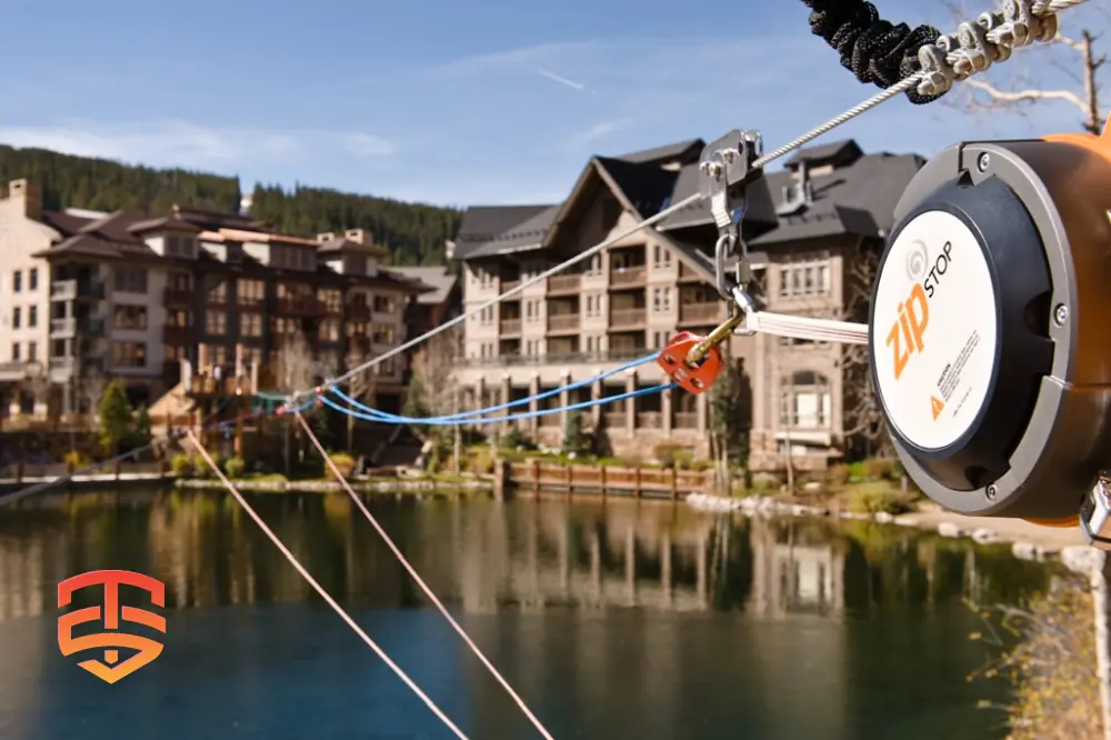 zipSTOP elimina la participación del ciclista en el frenado, minimiza el potencial de error humano y reduce significativamente la participación y el riesgo del personal.