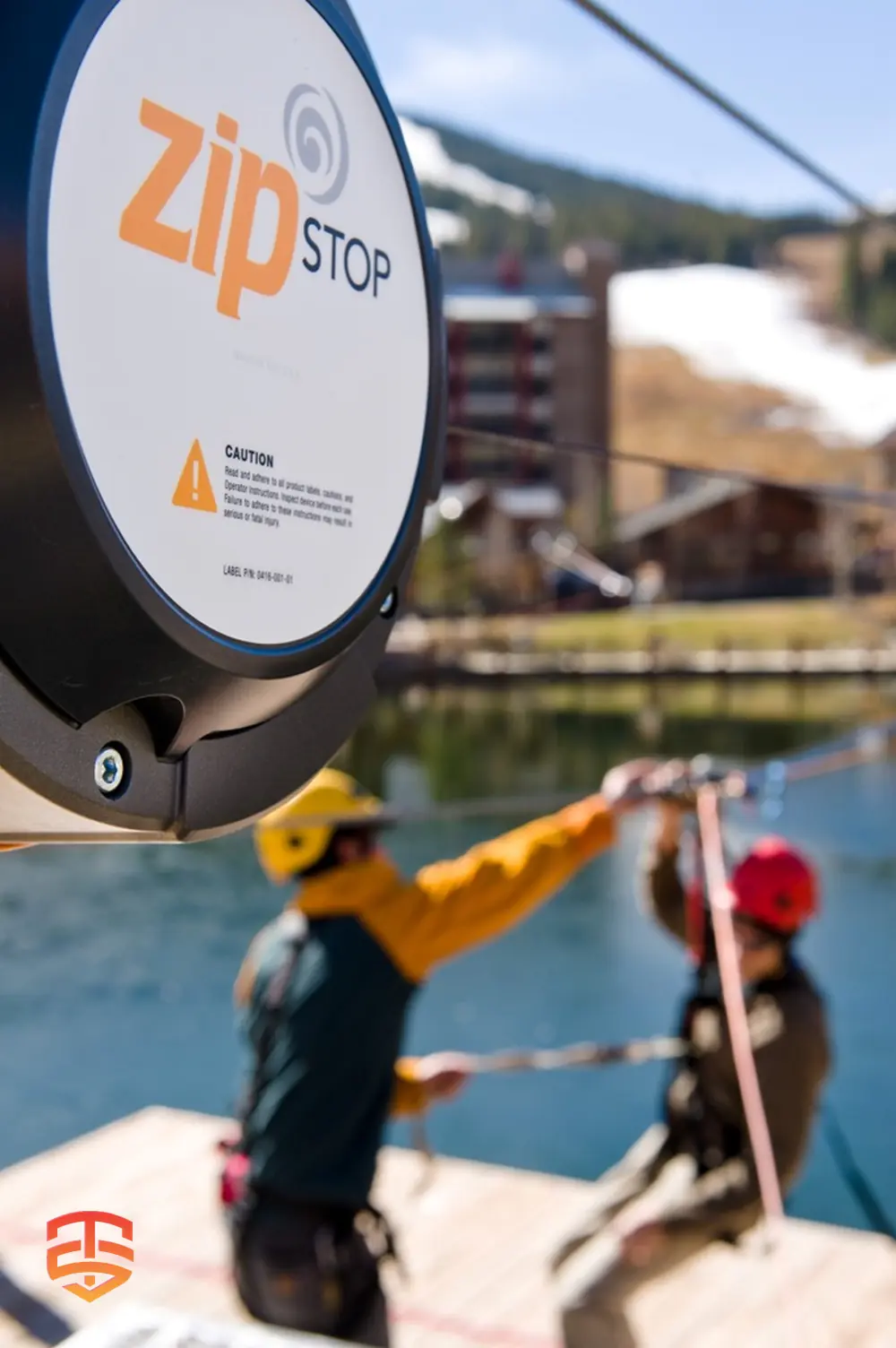 zipSTOP elimina la participación del ciclista en el frenado, minimiza el potencial de error humano y reduce significativamente la participación y el riesgo del personal.