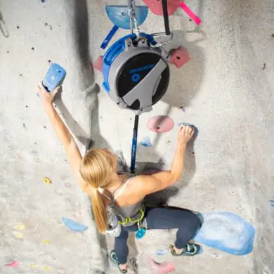 Vertical Auto Belay systems