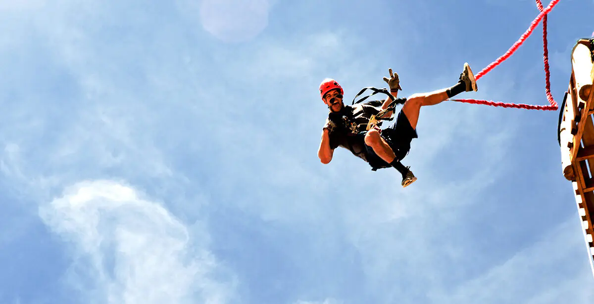 Experience the ultimate adrenaline rush with modern free fall devices. Get the thrill of a jump with a safe, comfortable soft catch. Learn more!