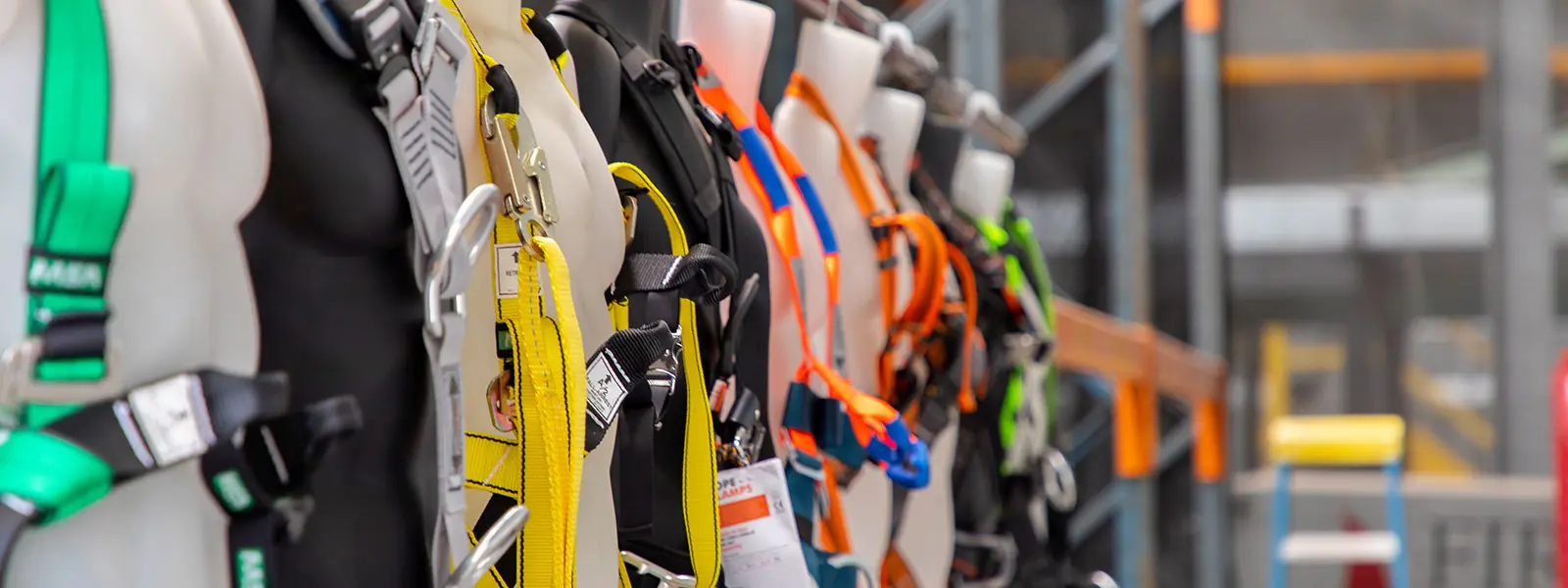 Mantenimiento profesional de Circuitos de Cuerdas para operadores. Nuestro equipo certificado se encarga de todo, desde inspecciones periódicas hasta reparaciones importantes y certificaciones anuales.