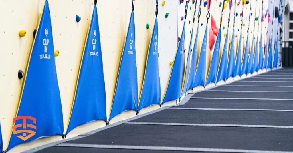 A deep dive into the safety of the auto belay retraction system. Explore internal vs. external risk factors and best practices for operators.