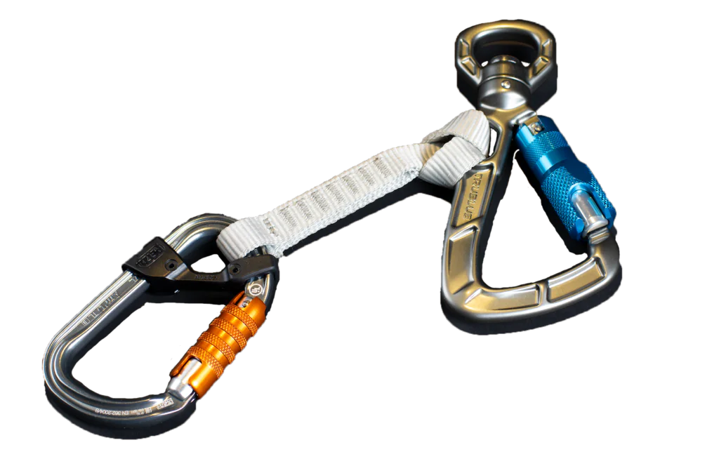 El Mosquetón de Autoaseguramiento TRU-Lock establece un nuevo estándar de seguridad. Comprueba cómo su exclusiva función de doble conexión proporciona un apoyo fiable a los escaladores. 