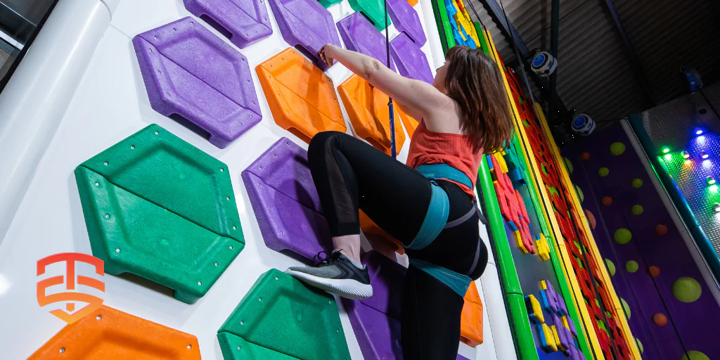 Looking for the smartest auto belay service program? End the cycle of shipping your devices and waiting. Get a serviced unit, swap it out, and send the old one back. It’s that simple. Discover the benefits of zero downtime.