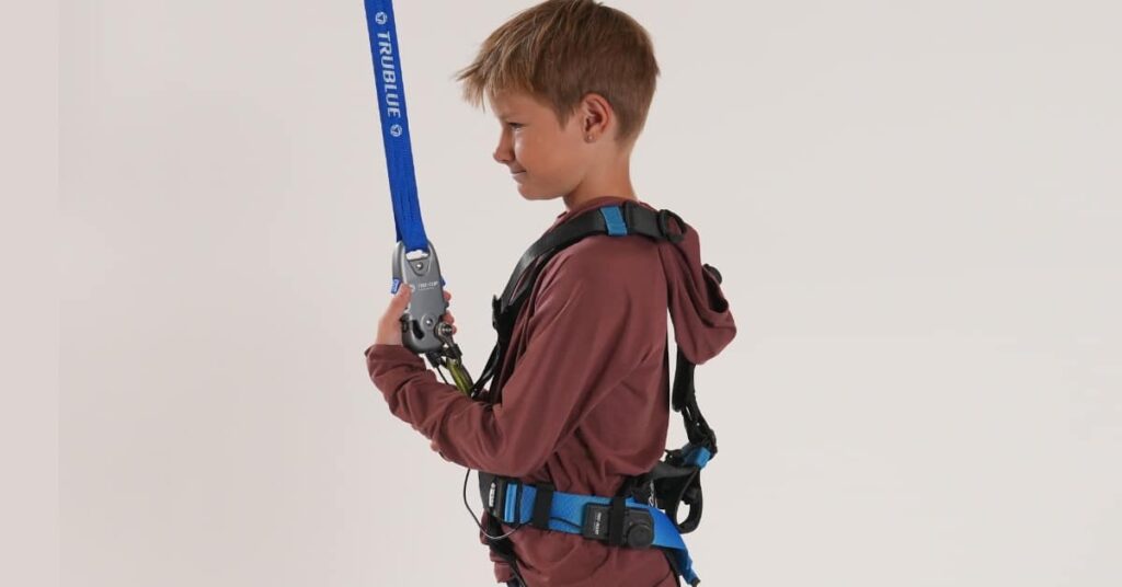 Experience worry-free climbing with the TRU-CLIP Connector. Lightweight, intuitive, and compatible with all harnesses. Don't compromise on safety - discover TRU-CLIP today!